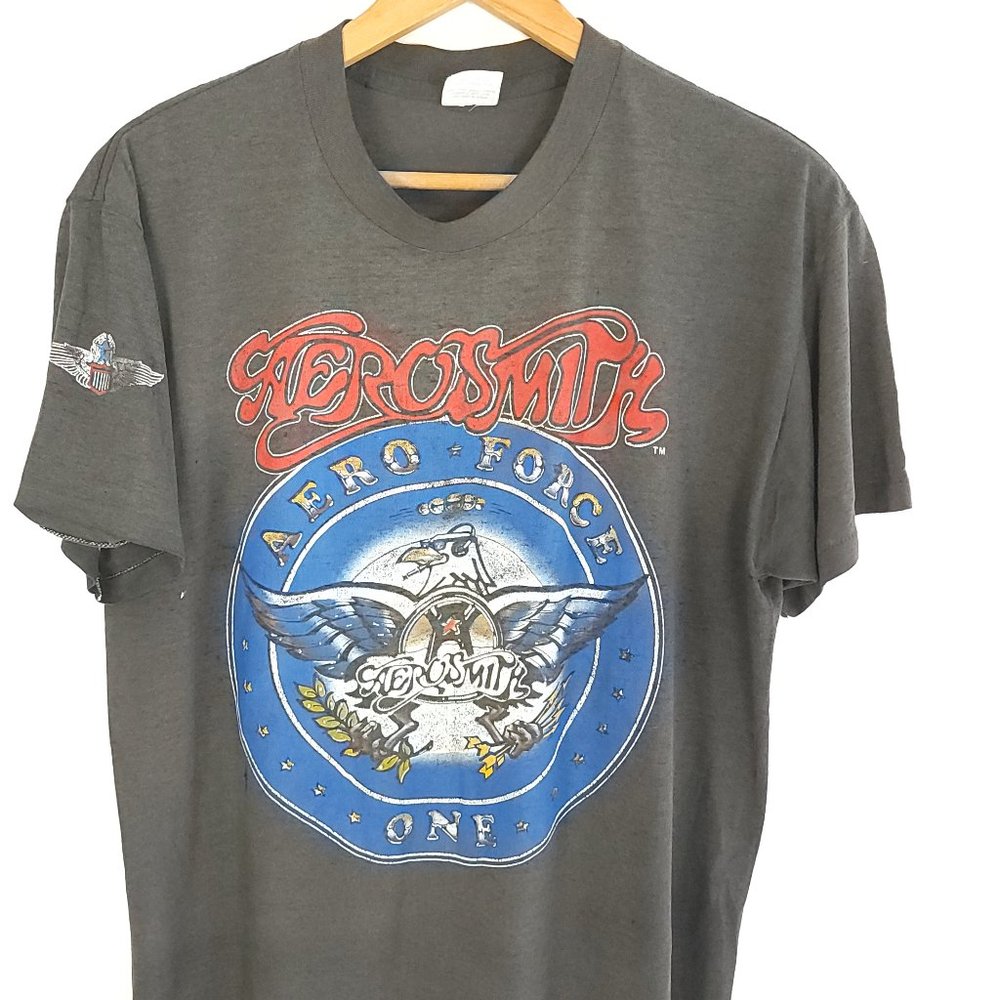 Vtg Aerosmith Aero Force One Graphic T-Shirt Men's XL Gray Distressed Thrashed